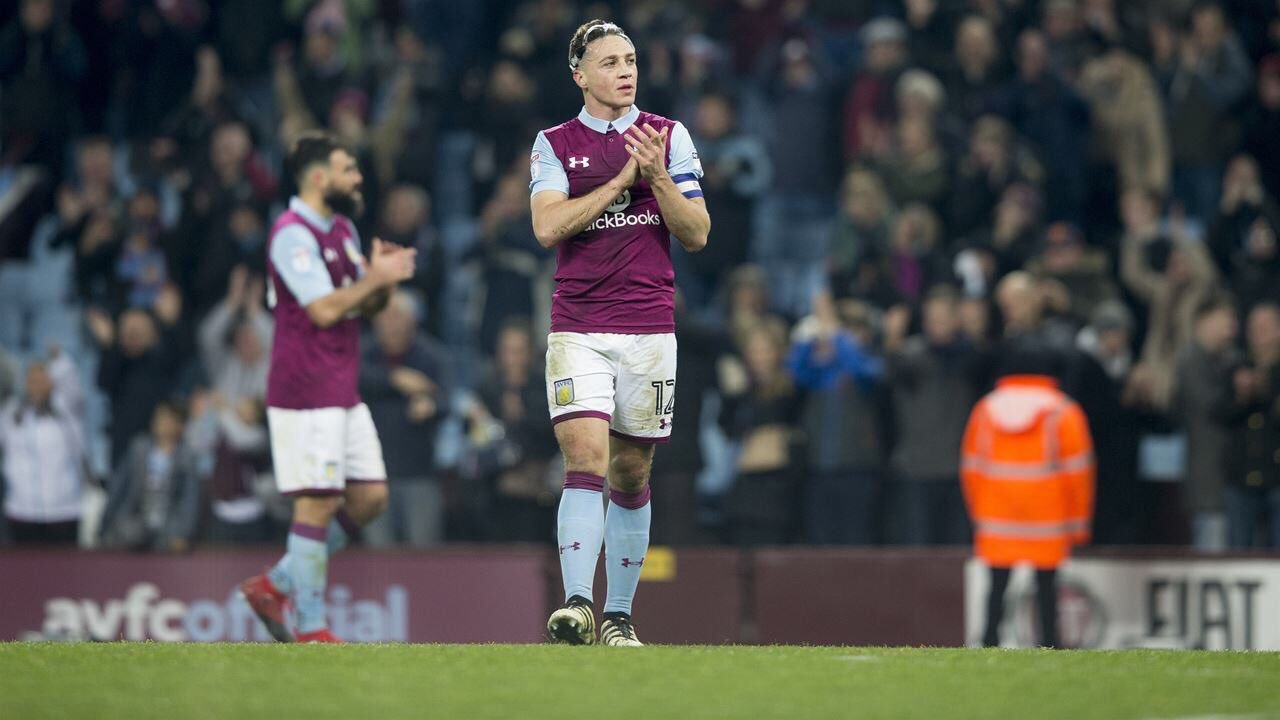 Happy birthday to captain James Chester who turns 28 today 