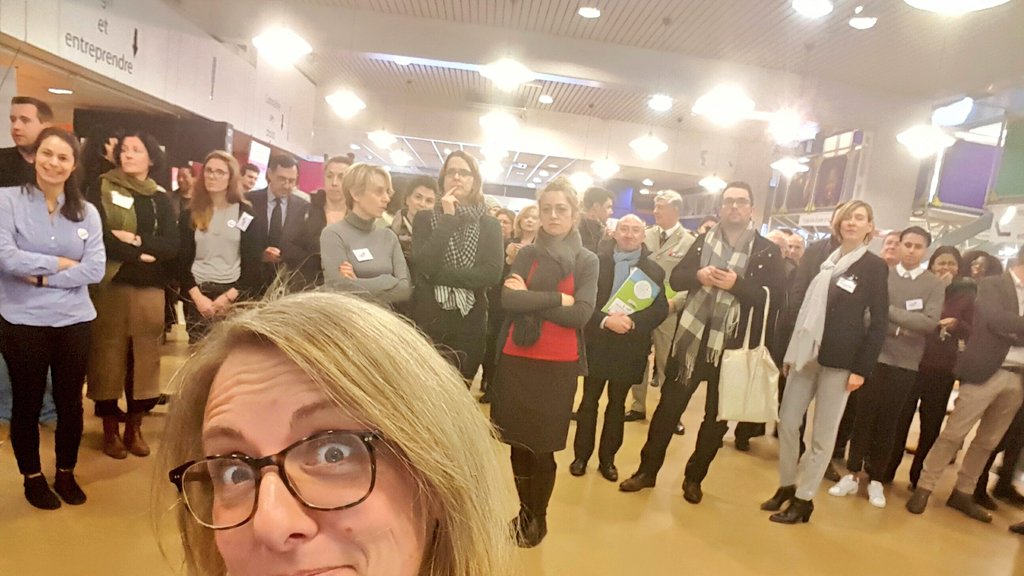 DelpheF's tweet photo. #SELFIJ #InfoJeunesse Voeux du @Le_CIDJ ๐ https://t.co/BEGzqfbDKt
