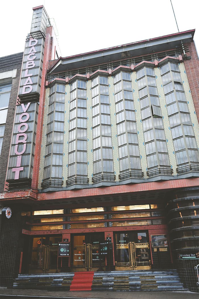 argone69's tweet photo. L'auberge de jeunesse Backstay à #Gand - Ancien siège du journal Vooruit #Artdeco #jeudiarchi #flandres @visitgent @visitflanders https://t.co/2l6pxwz08u