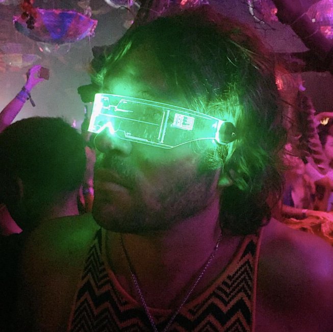 Lee Foss keeping it #spaceage in his neon shades! 💥 ift.tt/1bz49Qe