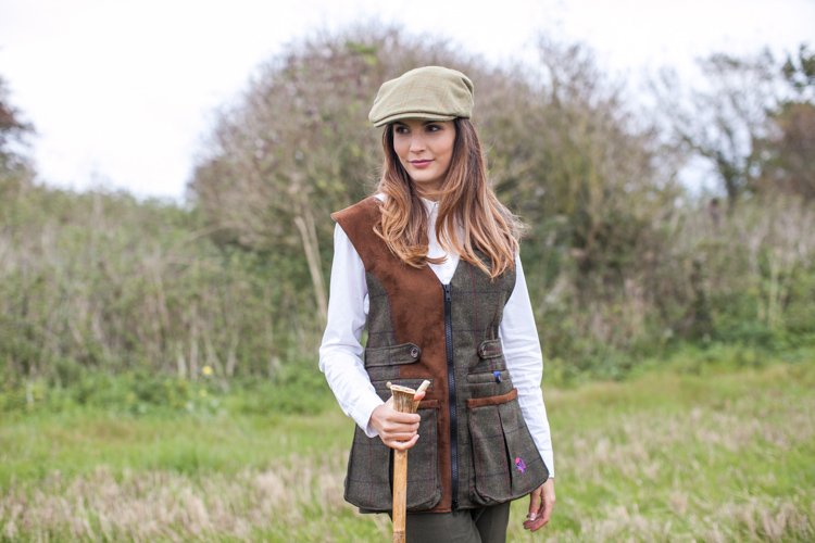 maude_fox's tweet photo. Maude and Fox will be @BritishShooting 10th, 11th 12th February - come and see our practical but designed  British #tweedclothes https://t.co/s1WJnusJrV