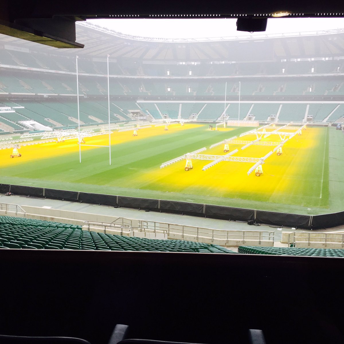 alexleguevel's tweet image. Not a bad location for today's #SpiritOfRugby meeting with @EnglandRugby #HQ #Rugby #CarryThemHome 🏉🌹 @Nsport @EngTryConvert