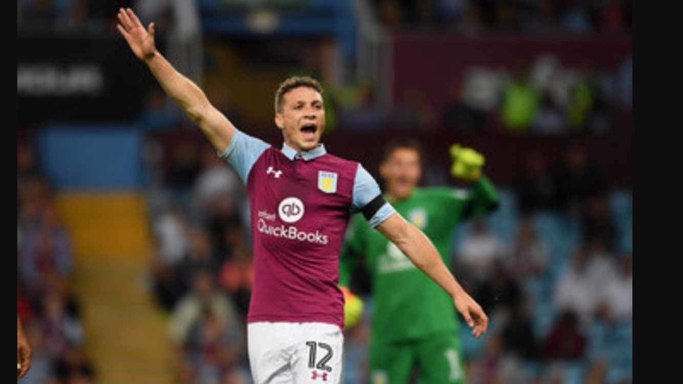 A very happy 28th birthday to best defender James Chester. Have a great day! 