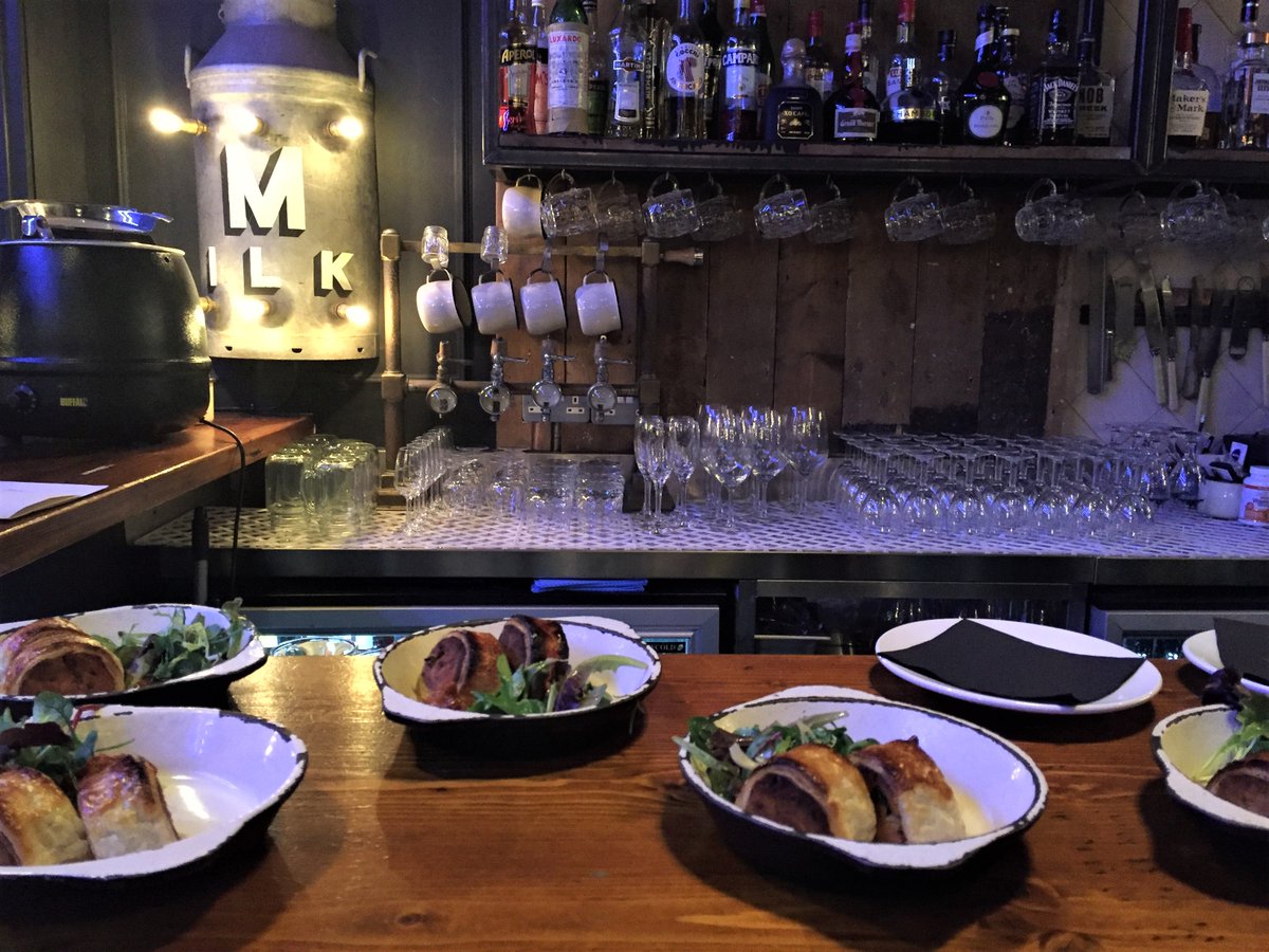 HOLBID's tweet photo. A selection of photos from our St James’s Food &amp; Drink Tour that took place last week https://t.co/Ub6O30MN2j https://t.co/G857Aeuujw