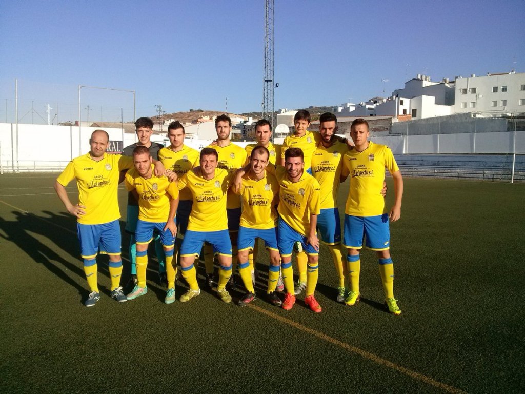 AlberoyMikasa's tweet photo. #1ªAndaluza | Resumen J19 | El @CDNavas_ se queda solo al mando @AlberoyMikasa https://t.co/MbRYP1MjFs https://t.co/Sy3jJGkVJ9