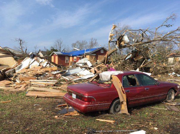 legendmgz's tweet photo. Death Toll Climbs to 18 As Major Storm Devastates South https://t.co/Iq5hj84KTE #BREAKING #NEWS https://t.co/Ukfj3i92kY