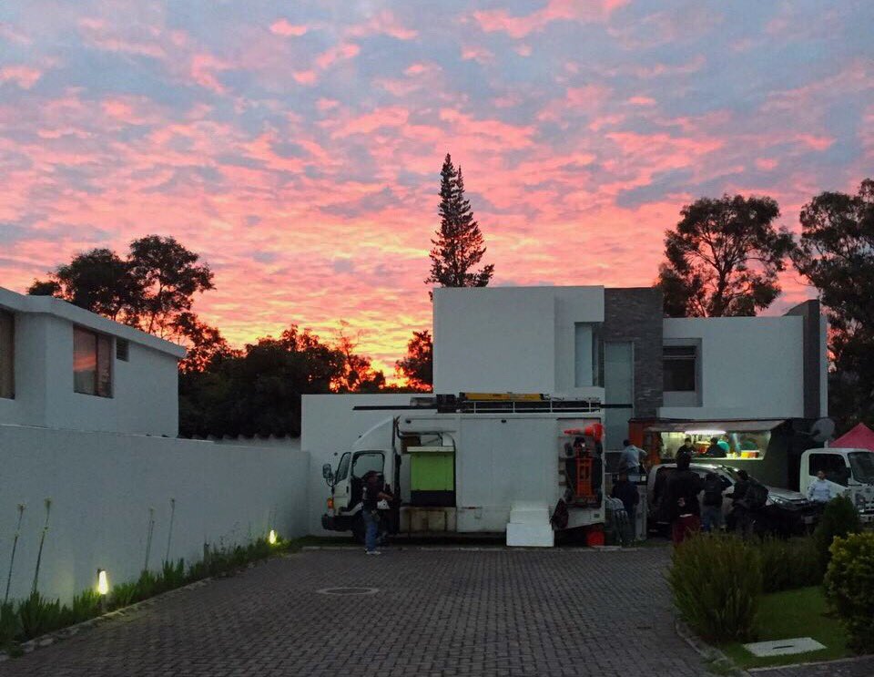 filmeikers's tweet photo. #set #shooting https://t.co/dha3jcFCKN