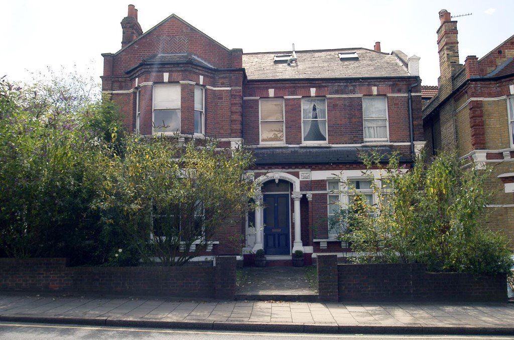 Property Alert! Valg Property proudly presents a 2 bed flat in Beckenham. Rent: £1250pcm