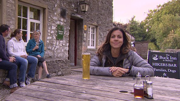 Pies - the best way to finish a walk! Find our favorite Malham &amp; Mashem pie at The Buck Inn #Malham: bit.ly/2jPQH7g #NationalPieDay