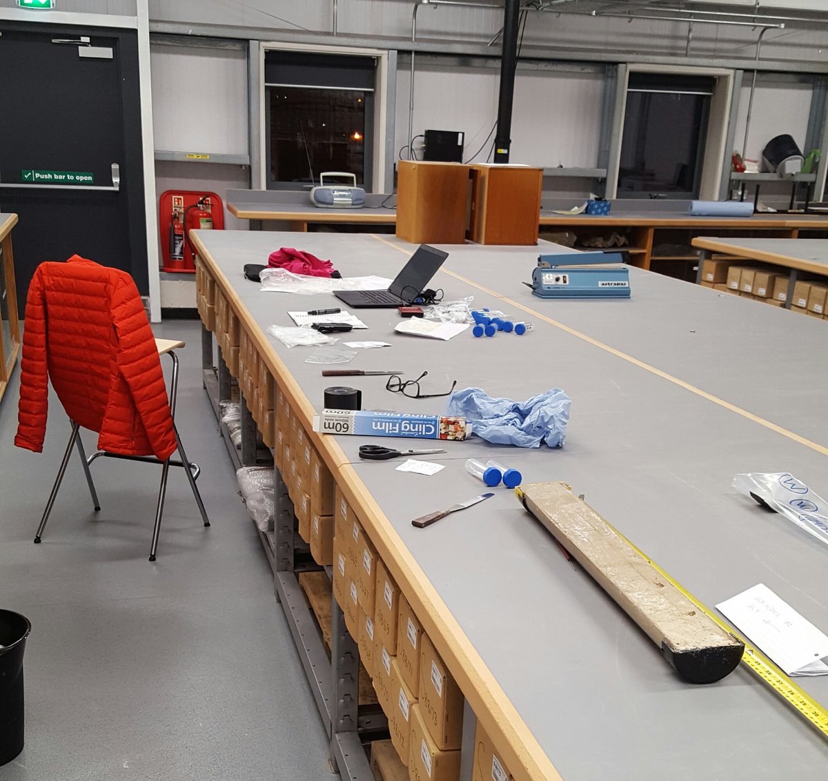 HeatherMarGeo's tweet image. Great to get my hands on real samples &amp;amp; not just work with acoustic data. Wonder what the analyses will tell me? #lovemyjob #fieldworkwin