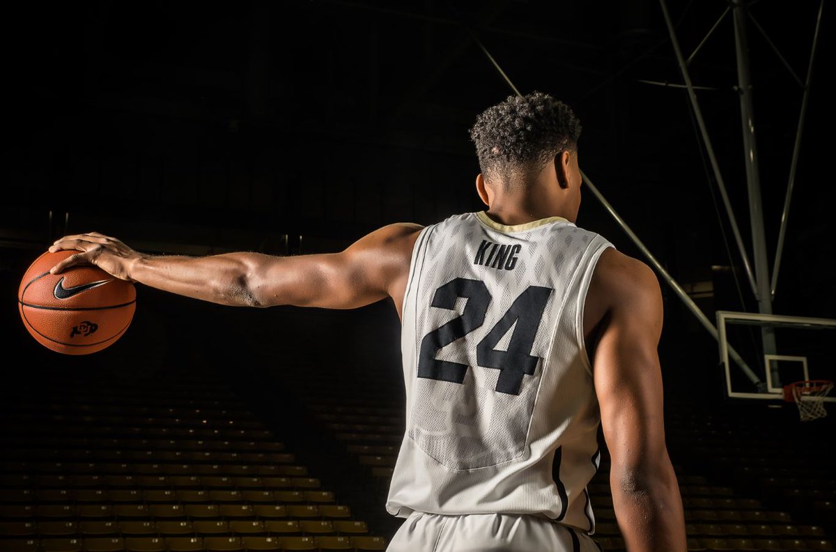 🚨Buffs will be back <a href="/CoorsEC/">CU Events Center</a> this Thursday night to take on OSU! Be sure to be one of first 1000 entering to receive "Go Buffs" crowns!