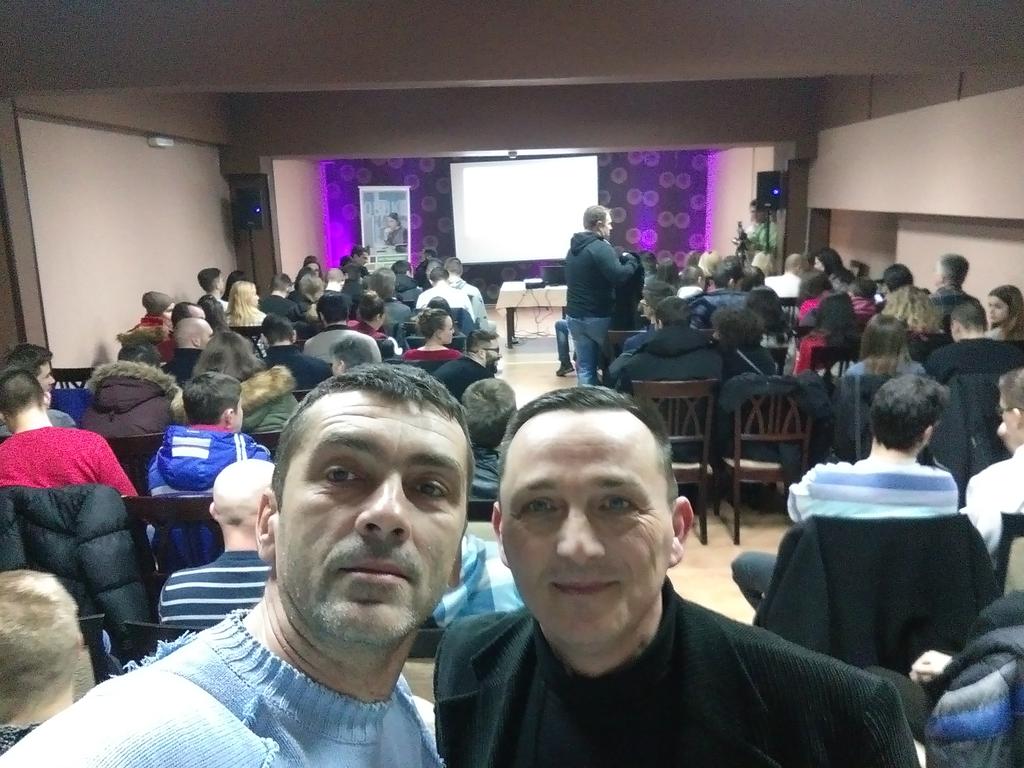 blazzevic's tweet photo. Prepuna sala @Hotel_ALBO i izuzetno veliko interesovanje, promocija #IT preduzetništva @mzoran @OKCentar https://t.co/U1CDdxmlfy