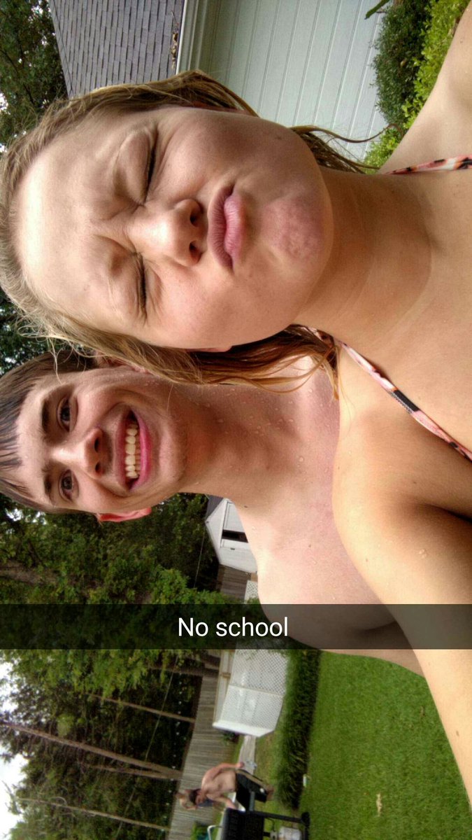 NicholasLandru2's tweet photo. @skylar1685 happy happy happy birthday to my great best friend https://t.co/LVPcIYSGkv