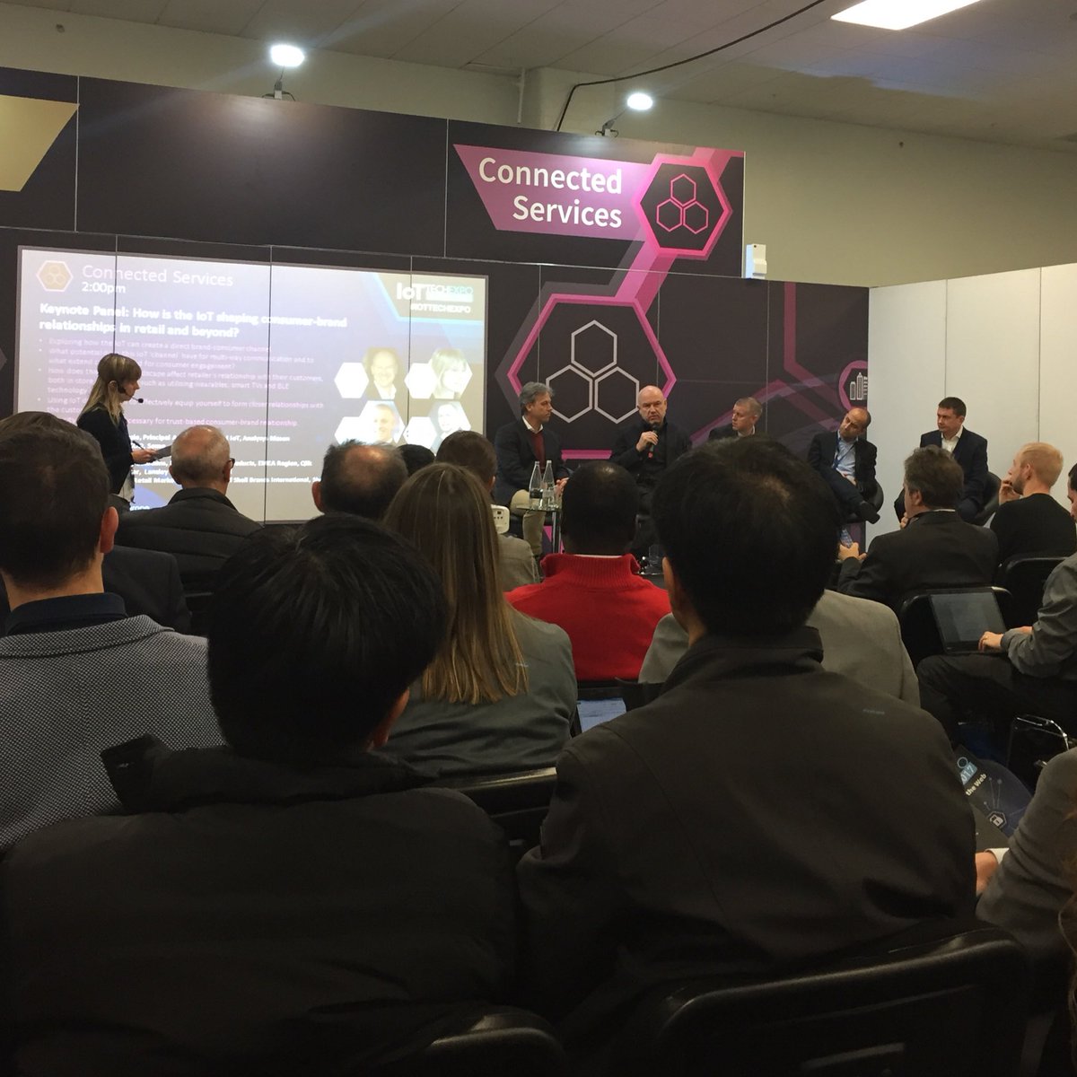 Ninushka's tweet photo. Fascinating panel discussion on how is IoT shaping relationships between brands and consumers #iottechexpo #retail #consumerbrands https://t.co/q6zLQ1wfrx