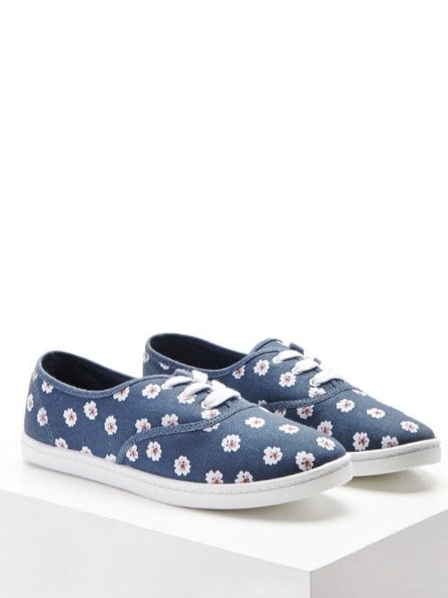 SWeatherOffcial's tweet photo. Need some new kicks? Check out ours! These Navy Flower Sneakers are our favourite! https://t.co/uA0jG77PL9