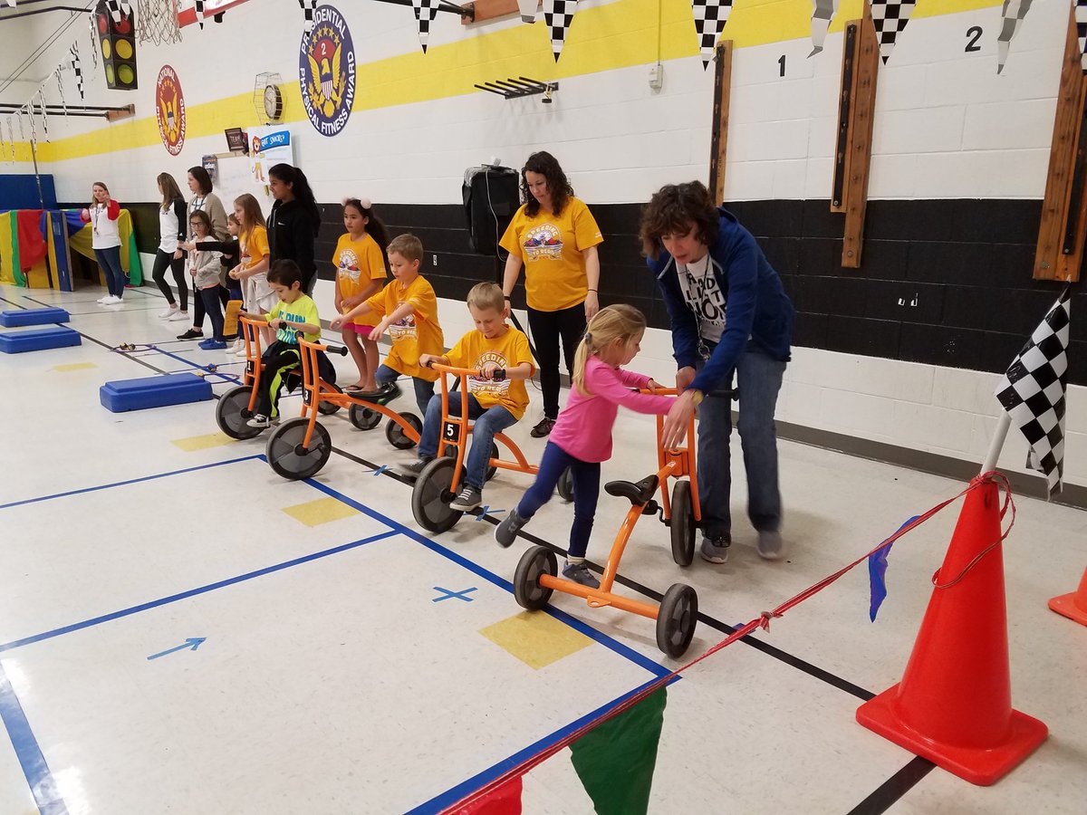 stephfunkhouser's tweet photo. #speedingtoread #bbospeedway #bbowenes https://t.co/ZsQDyzCmOI