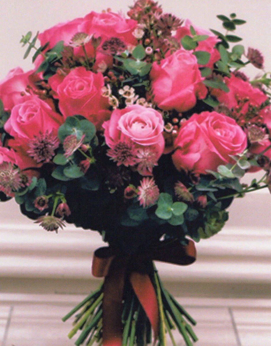 QuattShop's tweet photo. Did you know we are now agents for Caroline Hulland Flowers Come and look at her brochure in the shop Great Valentines bouquets etc https://t.co/FK99x2Sym5