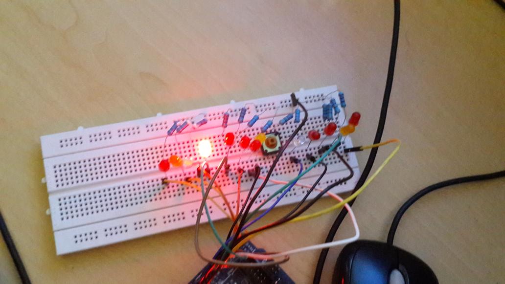 AytourHiba's tweet image. A more integrated future, right at their fingertips... #Electronics #ArduinoBoard #RoboticsClub @MakAishaSchool