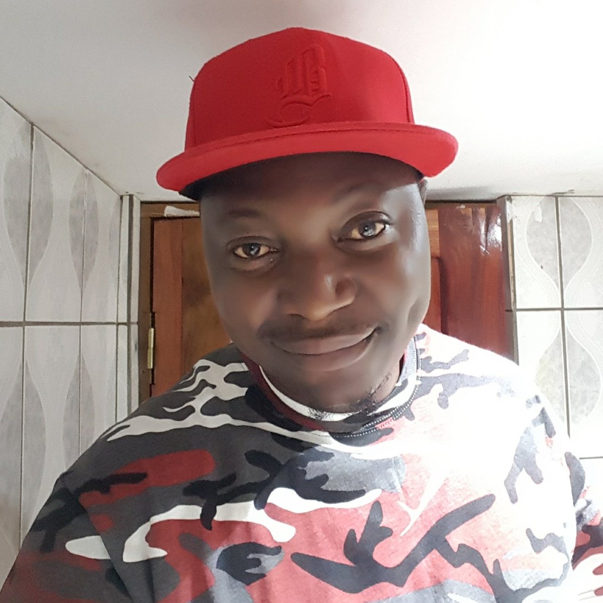 divinitiv's tweet image. #NewProfilePic