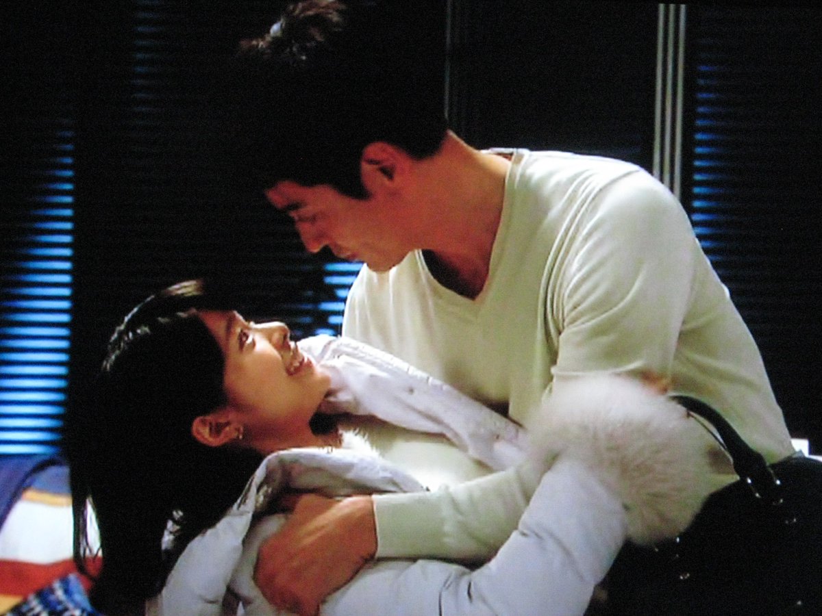 ぱんた ボドゲと映画好き 月９ 突然ですが 明日結婚します 第１話 牧瀬桃子 岸井ゆきの がアナウンサーの三上 沢村一樹 に 恋に落ちた 瞬間 恋した表情をさせると上手いよね この顔見るとその恋 と ゆきのさんの演技 を応援したくなるんだよね