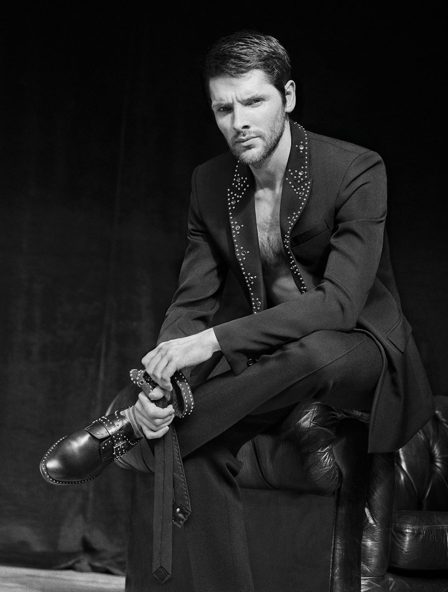 MerColin1's tweet image. Astonishing #ColinMorgan by #UnitedAgentsPRO
Just a glimpse of his immense talent through his films Enjoy ♡ツ 
vimeo.com/200157332