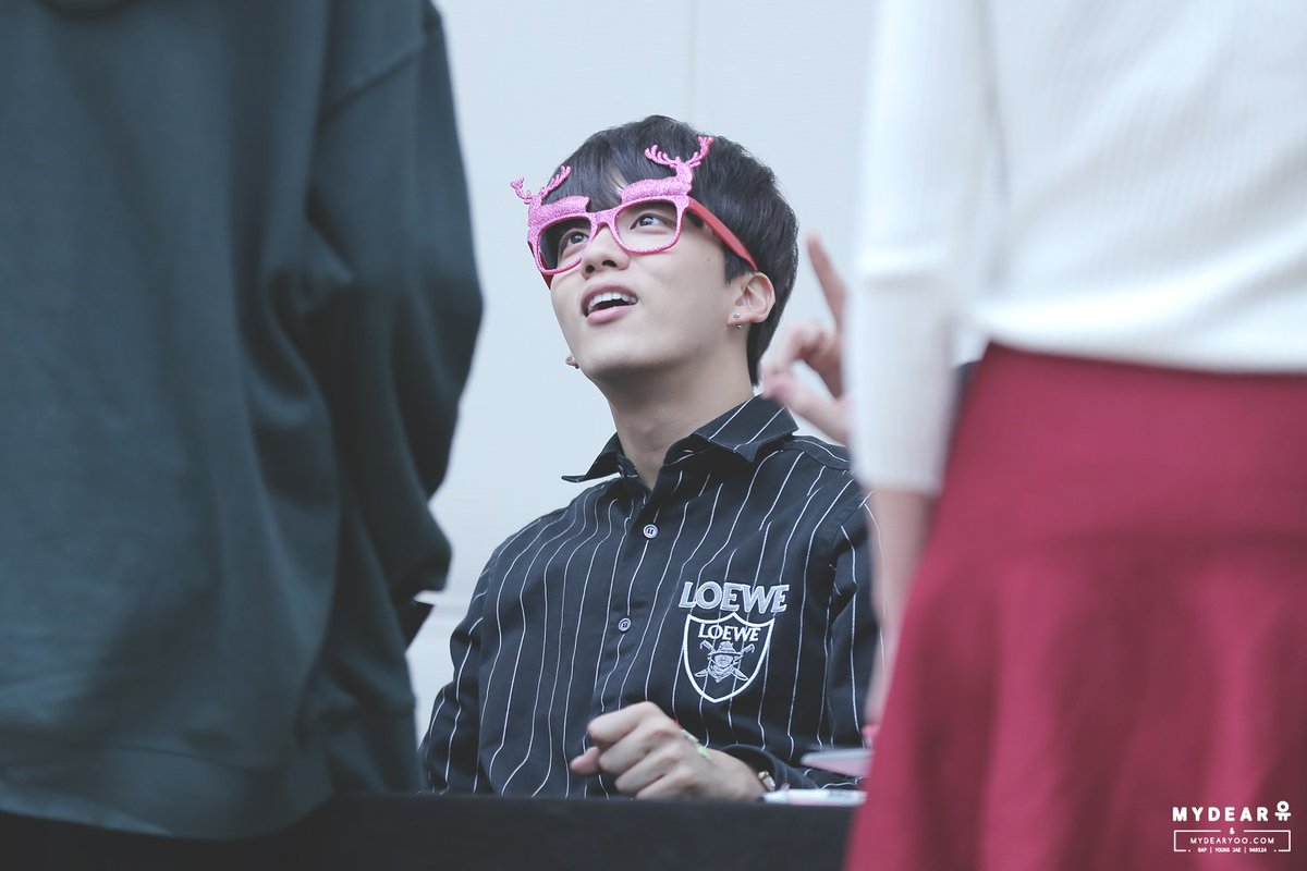 mydearyoo940124's tweet photo. 영재오빠 생일축하해용❤ https://t.co/63LAeZYUTc