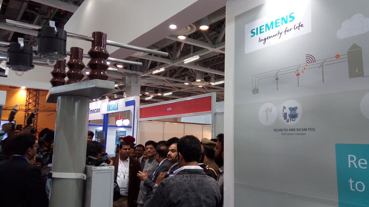 SiemensIndia's tweet photo. Mr. @PiyushGoyal witnessing demonstration of globally benchmarked products & solutions by #Siemens at #Intelect2017 #IEEMA https://t.co/zUcyv5JHtC