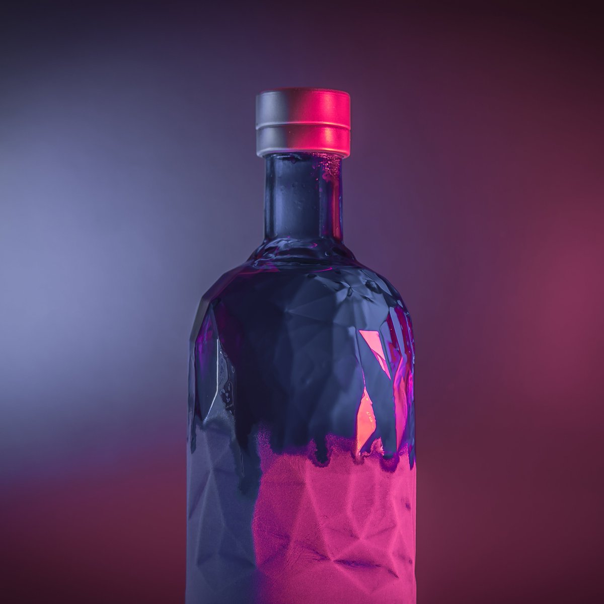 Absolut_ES's tweet photo. ¿Congelarse o descongelarse? Depende del cristal con que lo mires... #AbsolutFacet #AbsolutNights
📷 by @rood_omar https://t.co/Z4M1Fy5lcW