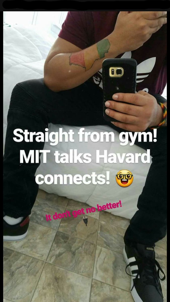 ChefArif_'s tweet photo. When in Boston! Knowledge is power https://t.co/6PeyAhUhDP