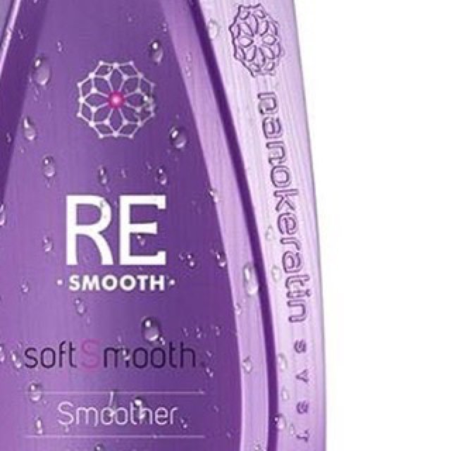 nanokeratinuk's tweet photo. Hands up who wants a #smoothhairday every day? Now you can with #softSmooth from #NanokeratinSystem ๐ #frizzfreehair #smoothhair #resmooth https://t.co/l1rEurn169