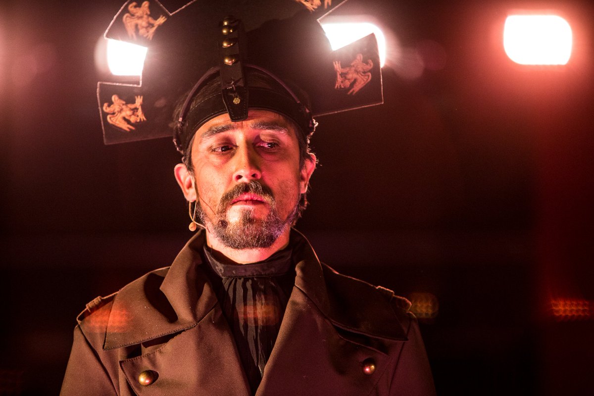 Más fotos de Tito Andrónico por Rodrigo Yañez