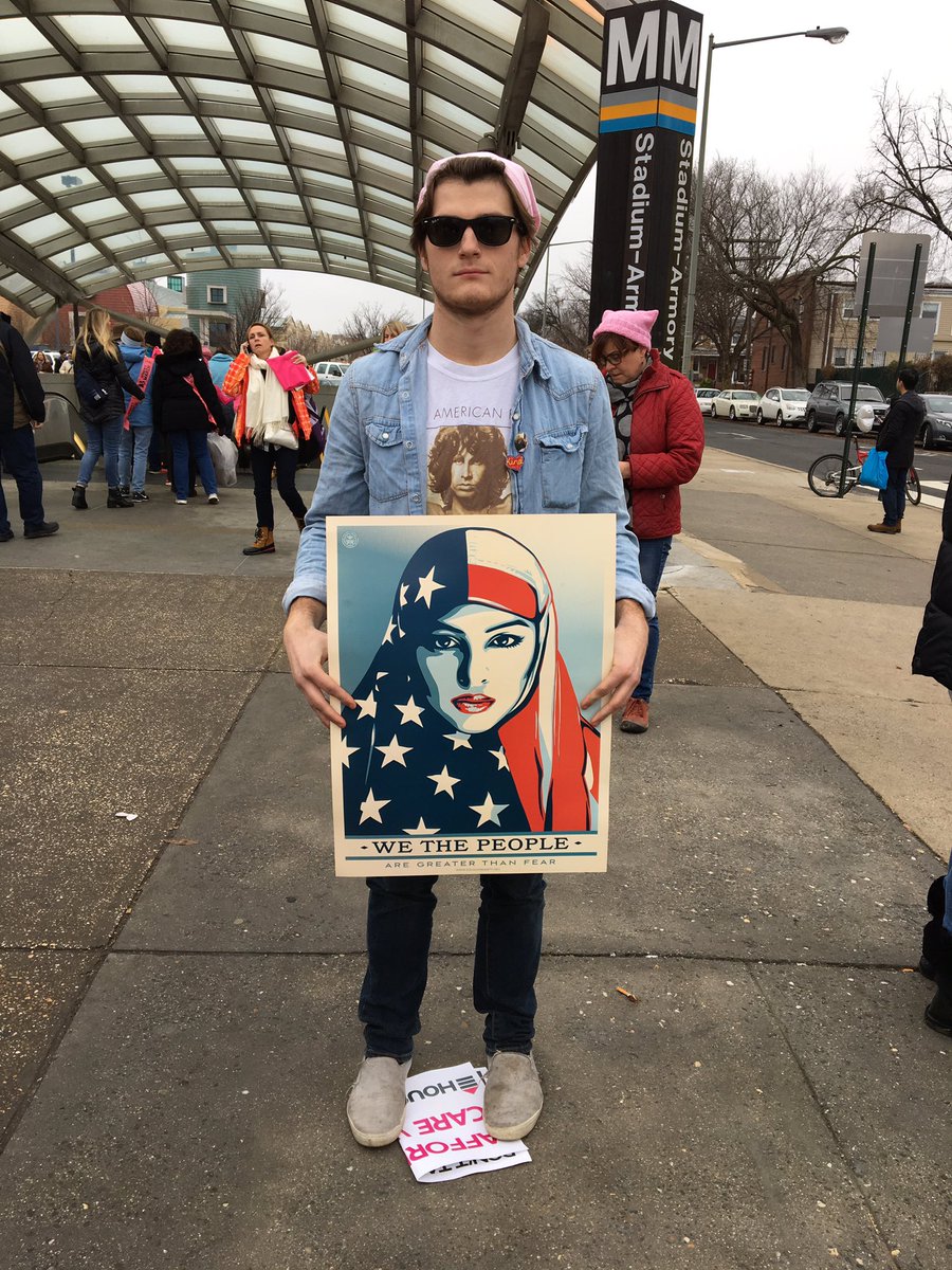 lucas_farney's tweet photo. Here just a few of my favorites from the Women's March https://t.co/V8b2mqDdxl