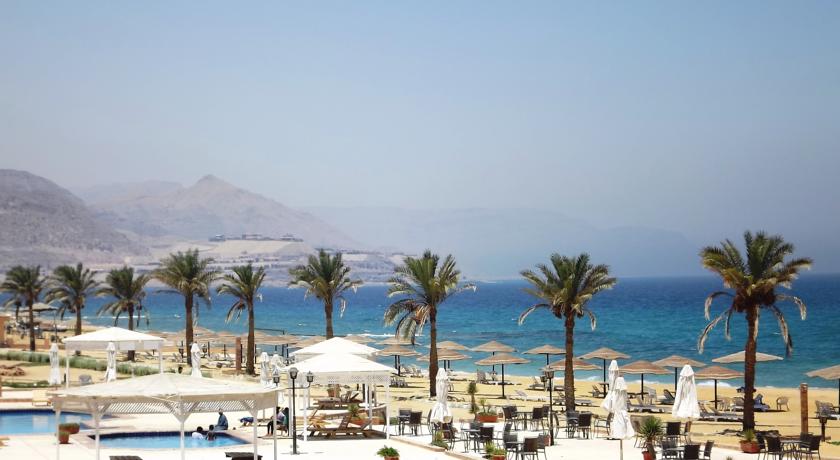 triptabeg's tweet photo. إجازتك فى السخنة !! #مع _تريب_تاب بالتقسيط لمدة 4أيام / 3ليالى 
منتجع دوم مارينا سويس ان بسعر 1000 
لتفاصيل أكتر : https://t.co/lX5QrOShs3 https://t.co/TsSD0dqu2N