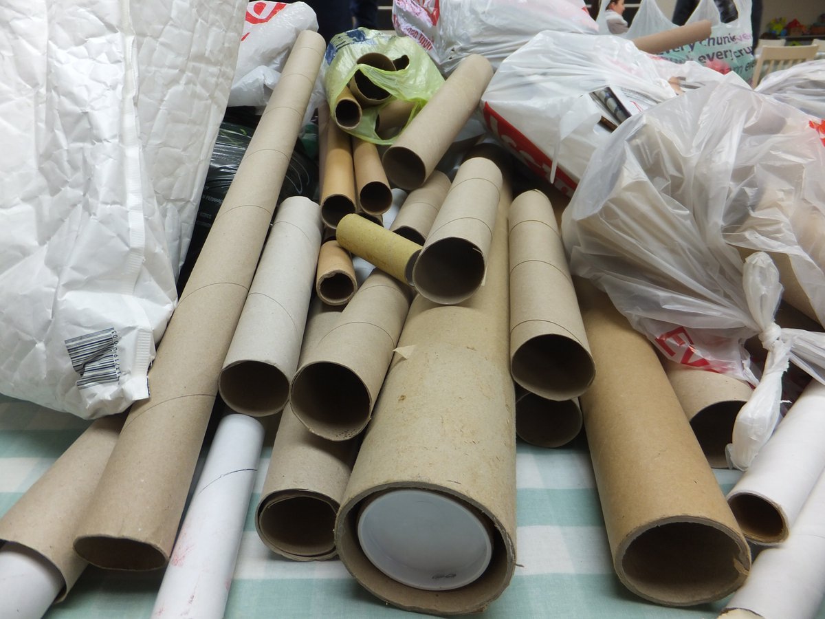 Ideas2A's tweet photo. Donate a cardboard tube today and make a charity very happy.  @DorsetBlind would love your unwanted tubes. https://t.co/nY0e6kLCsa