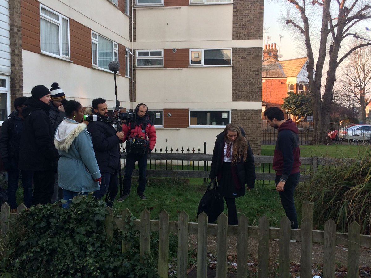 UKfullyfocused's tweet image. This shoot was a madness! A few hiccups, but overall we got something amazing coming soon. So keep your eyes opened! #methodtomadness👀 😂😁🔥💥