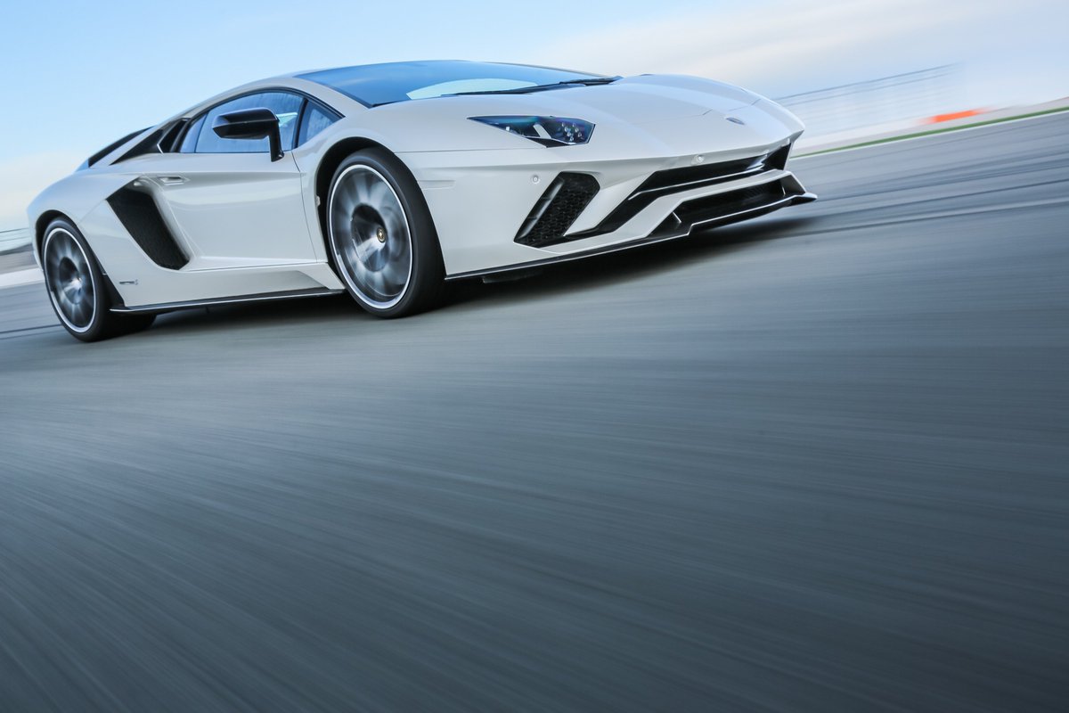 Lamborghini's tweet photo. Here's the #AventadorS for the first time on track! https://t.co/w8eCcCgkz6 https://t.co/eh05cFp6bc