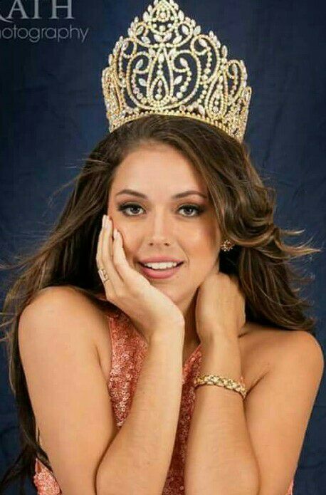 UDPBelize42's tweet photo. #MissUniverse  #MissBelizeUniverse #BexforBelize #BexforMissUniverse https://t.co/FiF2wsbrlz