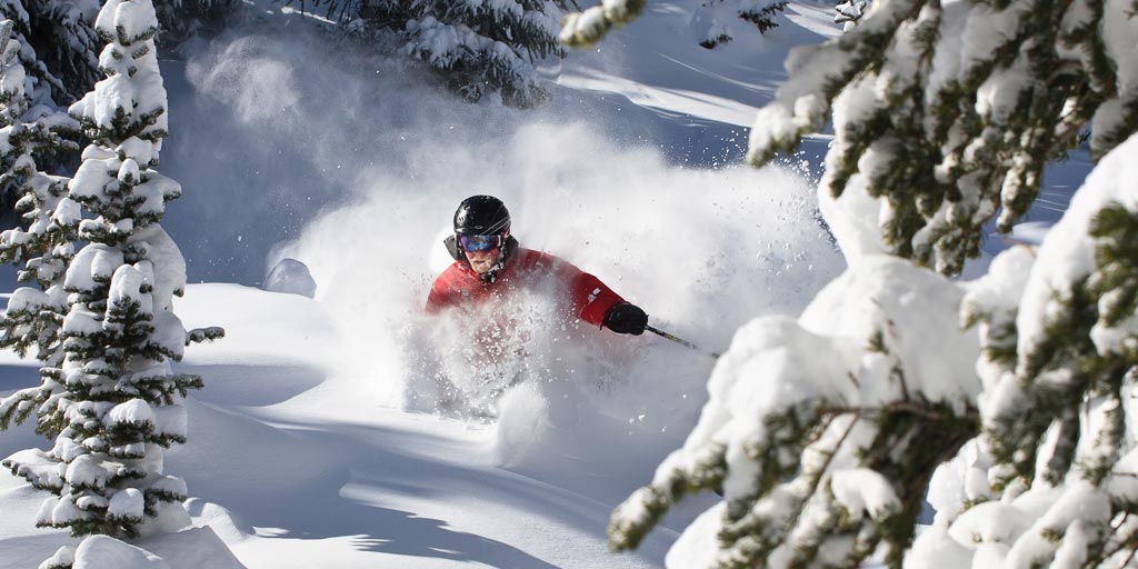 Sponsored: Dreaming of powder? Win a 5-night luxury ski trip to Breckenridge with $2,000 spending money!  bit.ly/BreckenridgeGi…