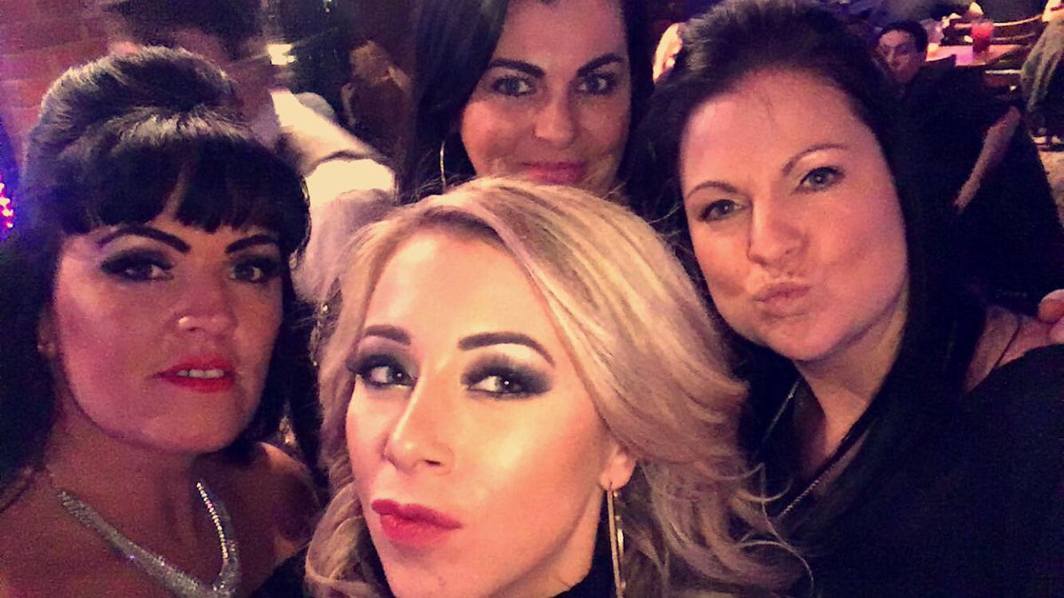 Helenann1980's tweet photo. #girlsNightOut #party https://t.co/lKTaGIFv5Y