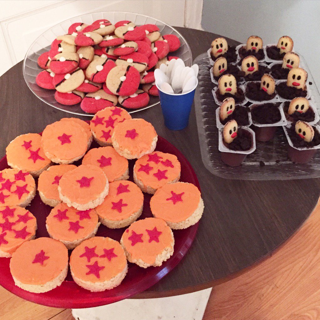 ComicAdvisors's tweet image. Who likes dorky desserts?? We made these #Dragonball #Pokeball &amp;amp; #Diglet treats. What do you think, 👍🏻 or 👎🏻?