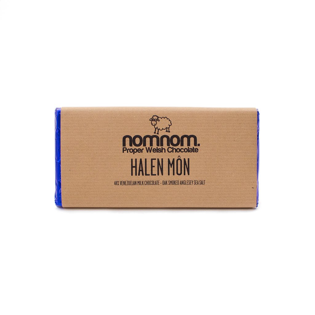 LTS_BLEATING's tweet photo. Chocolate heaven @aandagoods #nomnom Halen Mon - Venezuelan milk chocolate with oak smoked Anglesey sea salt #mondaypickup https://t.co/uCeLz2KTZr