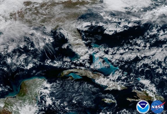 alifebydesignHM's tweet photo. Satellite's 1st Views Are Jaw-Dropping https://t.co/7YQNqlTgHj
#TimelapsePhotography #UltimatePhoto
I'd love to be there https://t.co/GjR9yx0rVJ