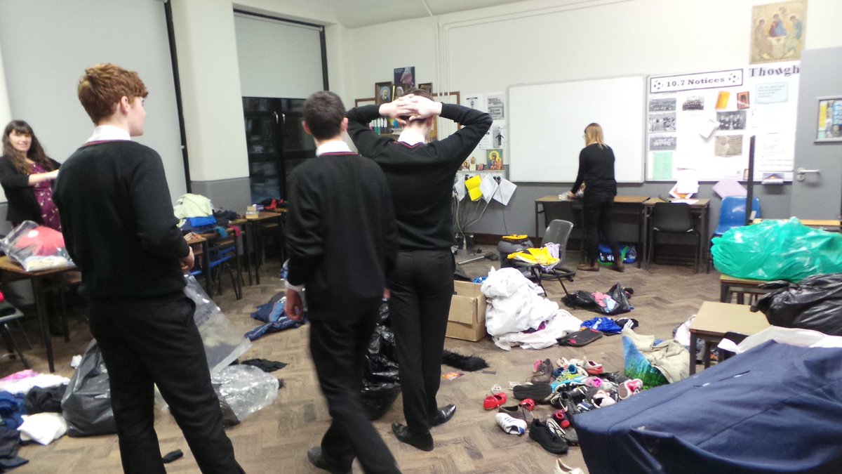 armaghsar's tweet photo. Packing aid to take with us to Brasov in February @CHSSAR @stpatsarmagh https://t.co/QElimV8hHS