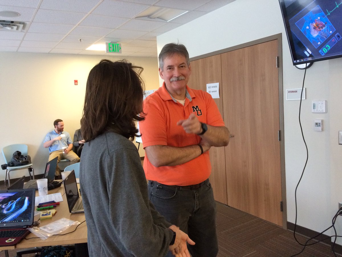 AtriumNavicent's tweet image. Students have selected their challenge and are designing healthcare apps in the #Code4Care challenge! #STEM #HealtcareNews @MercerYou