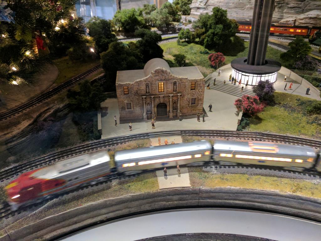 SaveTXHistory's tweet photo. Setting up #MappingTexas exhibit @hmns and found @OfficialAlamo in neighboring exhibit called Trains Over #Texas. COOL!!! https://t.co/GW6ekU1J03