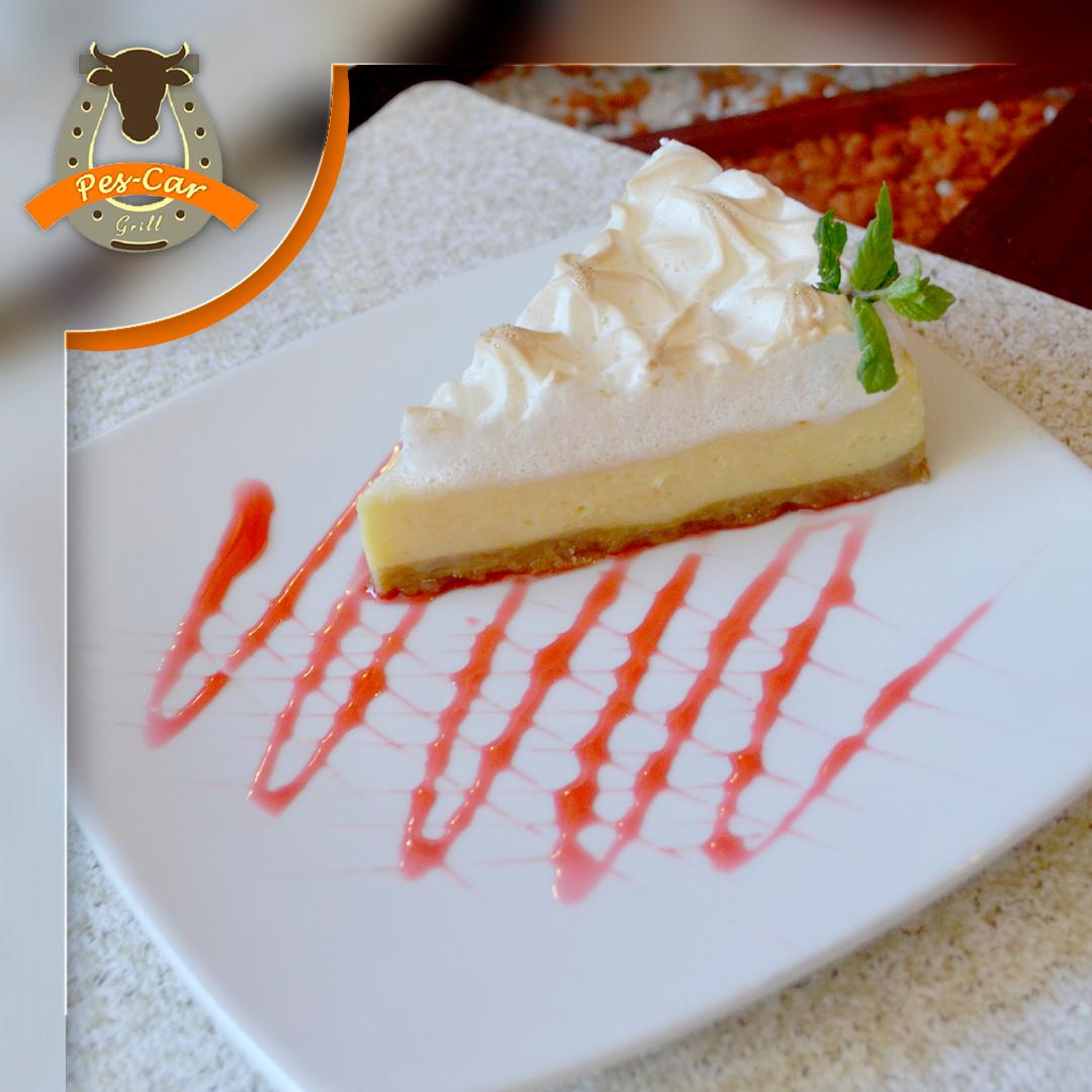 PescarGrill1's tweet photo. Para merendar hoy, la mejor opción es un delicioso pie de limón. ¿Donde encuentras el más exquisito? Solo en #PescarGrill ¡Te esperamos! https://t.co/0sI64HCM3z