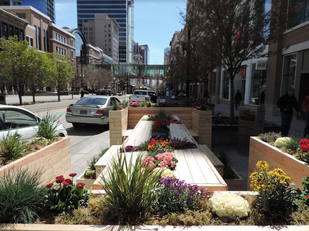 DowntownSLC's tweet photo. Calling all artists! DTSLC Presents is now accepting applications for the Downtown Garden Stroll. $3,000 stipend https://t.co/ol1D6dj7M4 https://t.co/MPhulwXVjw