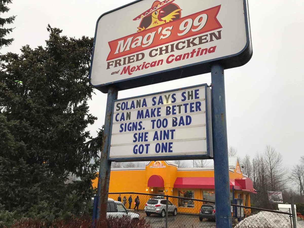 SolanaLeigh's tweet photo. Originally I thought being on the Mags99 sign was making it in life, now I see this might be a problem... #onlyoneSolana #damnyouAaron https://t.co/WngPobVmaB