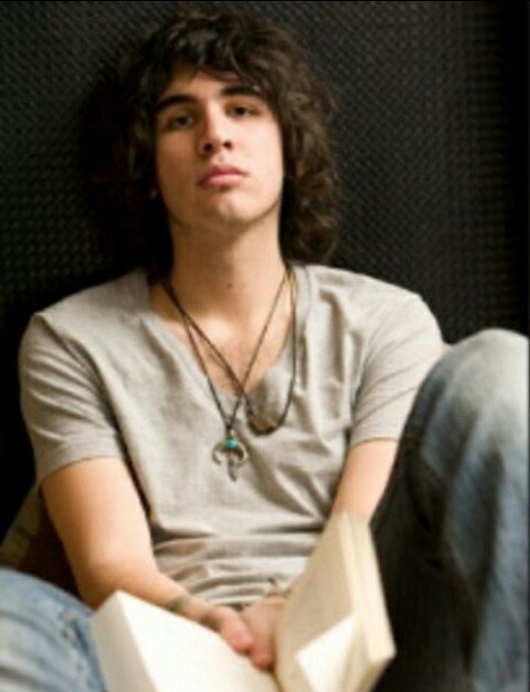 Happy Birthday Dear Nick Simmons!I wish you health ,wealth and rock your life!!!Rock\n\Roll Forever! 