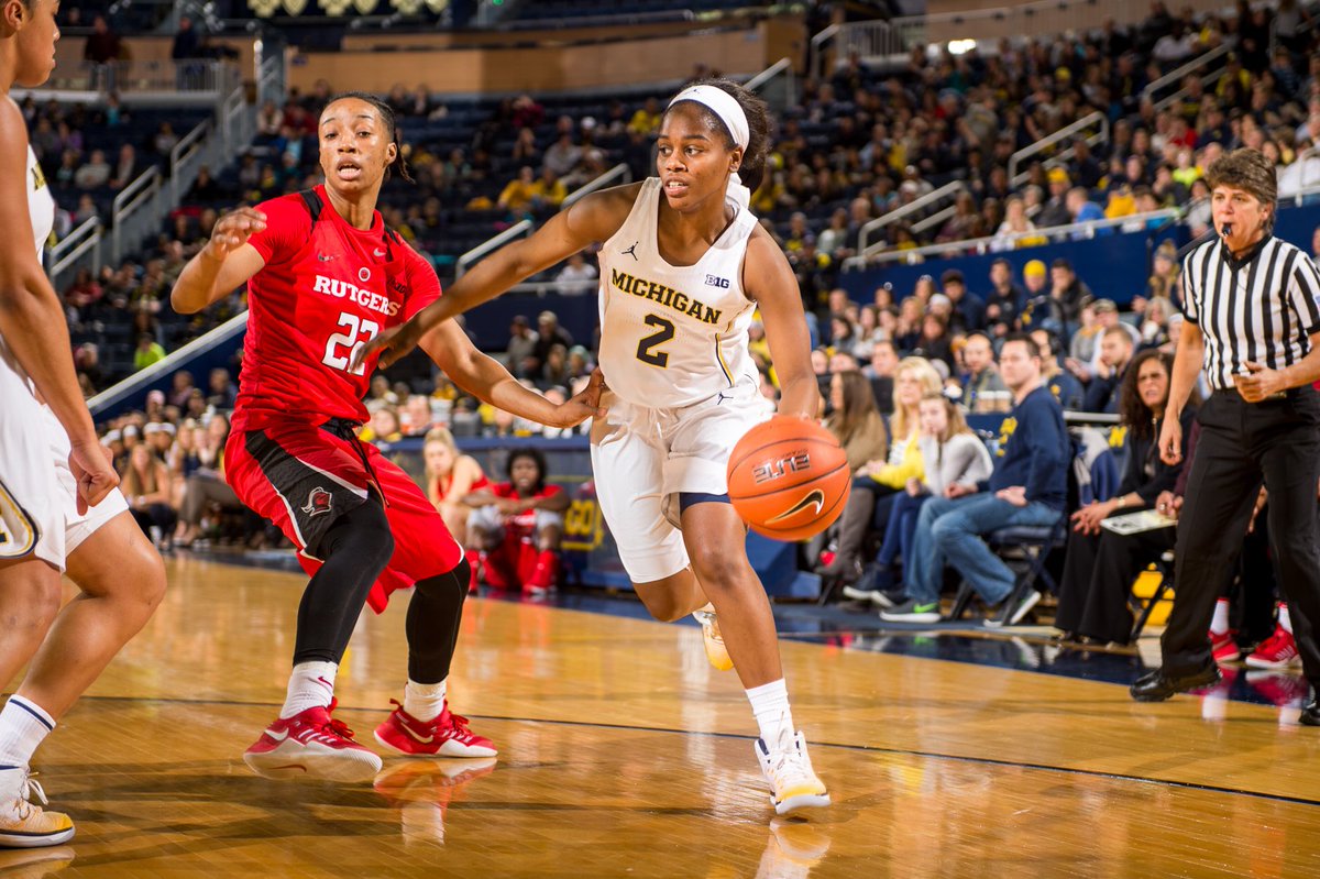 umichwbball's tweet photo. .@CeeJust_Hooping is 7th nationally and 2nd in the B1G in assist-to-turnover ratio (3.17). Closing in on 500 career dimes. #goblue https://t.co/N5QOHNmXBB